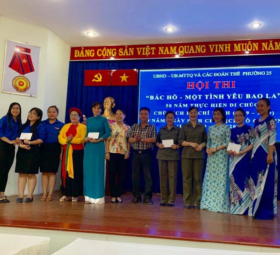 BAC HO MOT TINH YEU BAO LA 7