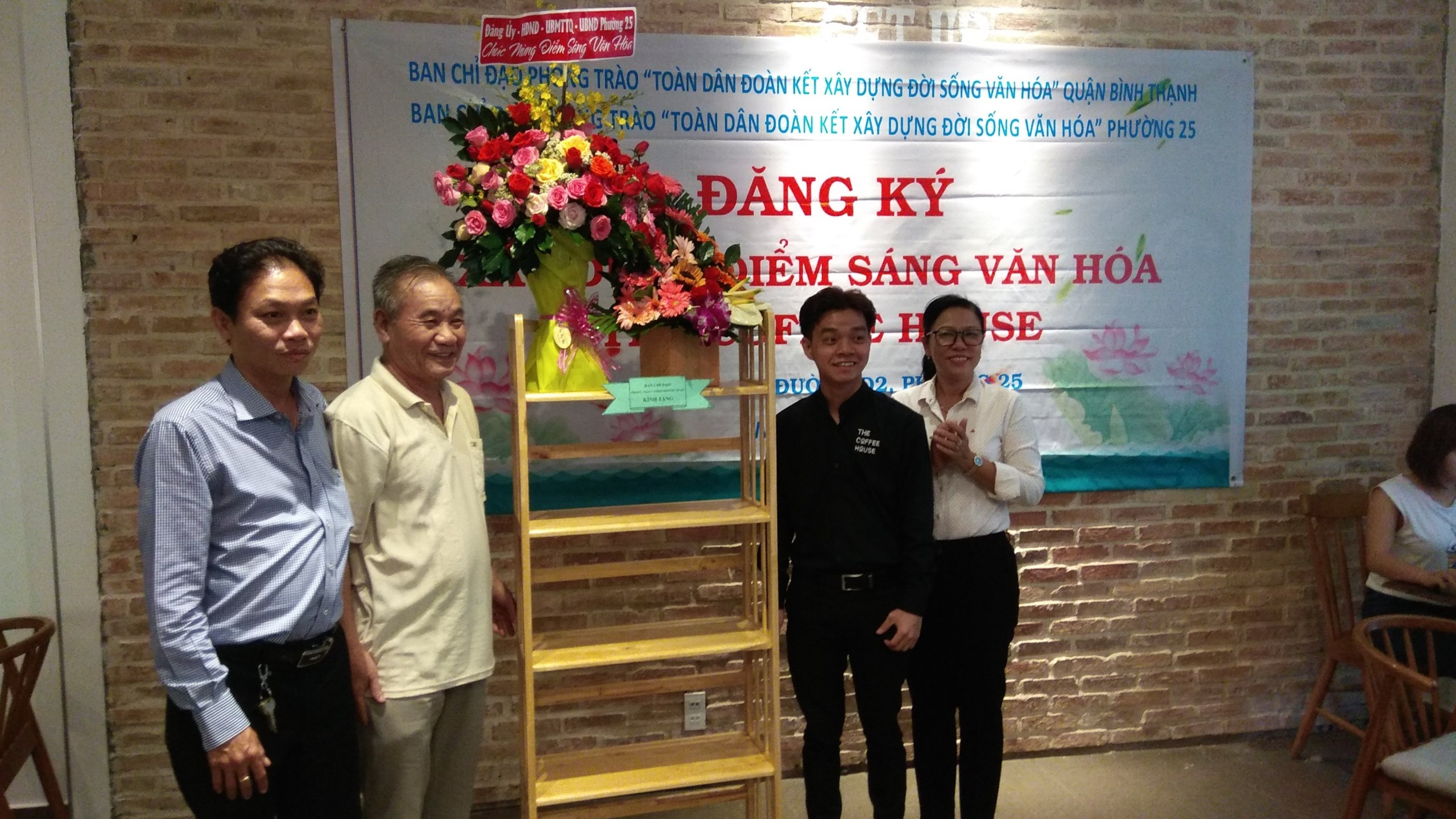 Phuong 25 Hinh 4