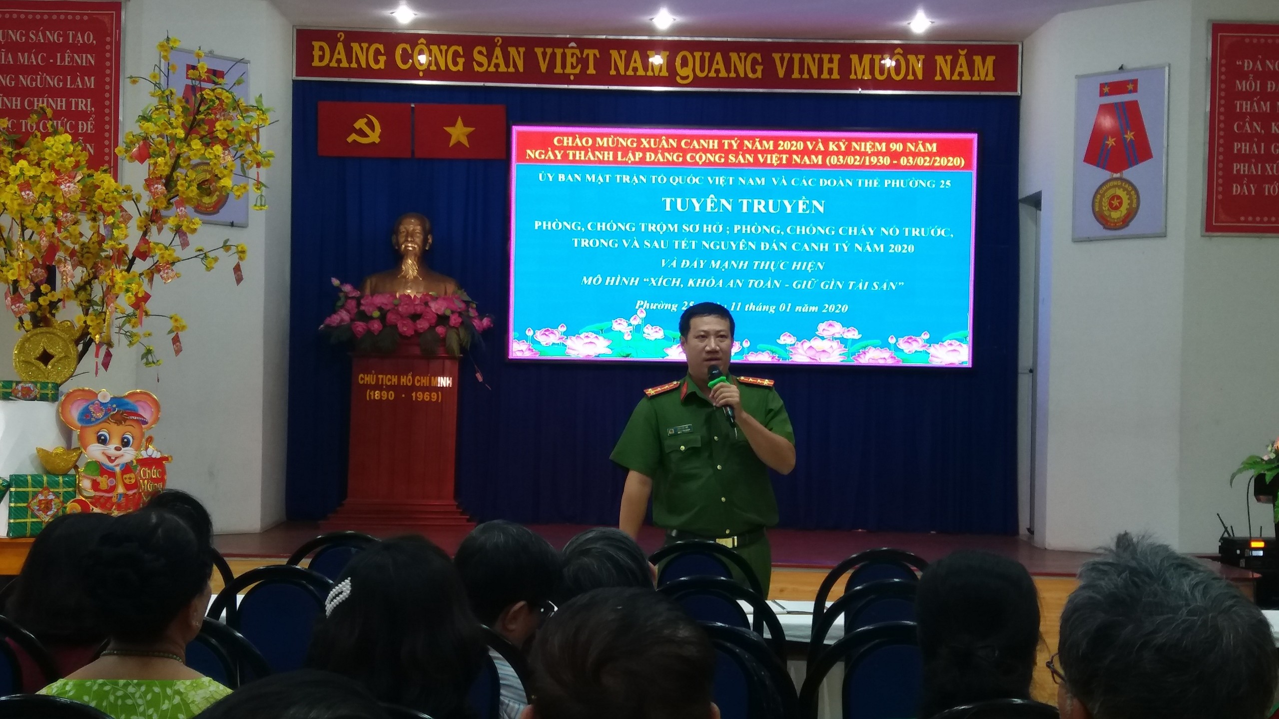 Phuong 25 Hinh 1